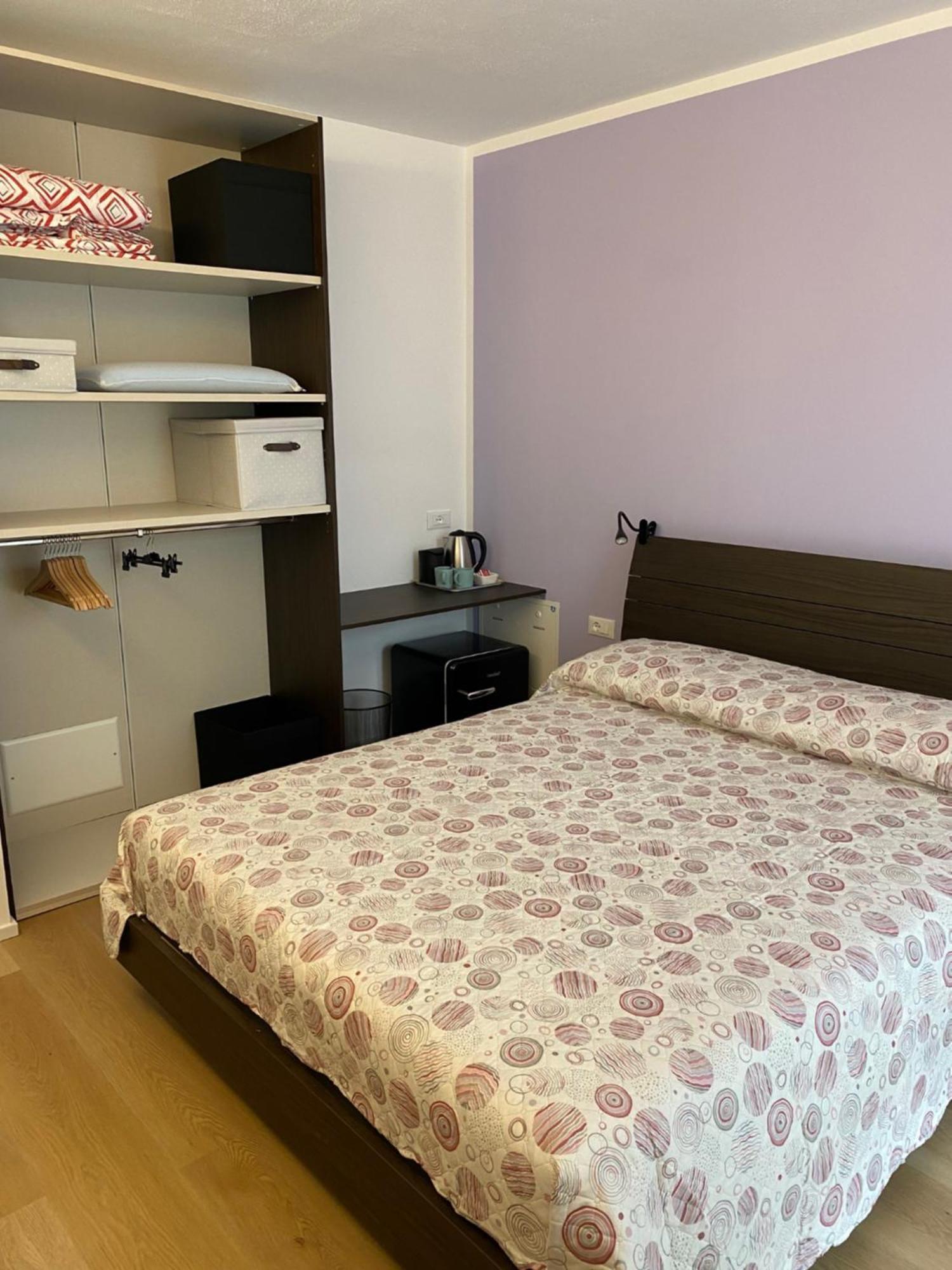 Lotus Garda Bed & Breakfast Рива дел Гарда Екстериор снимка
